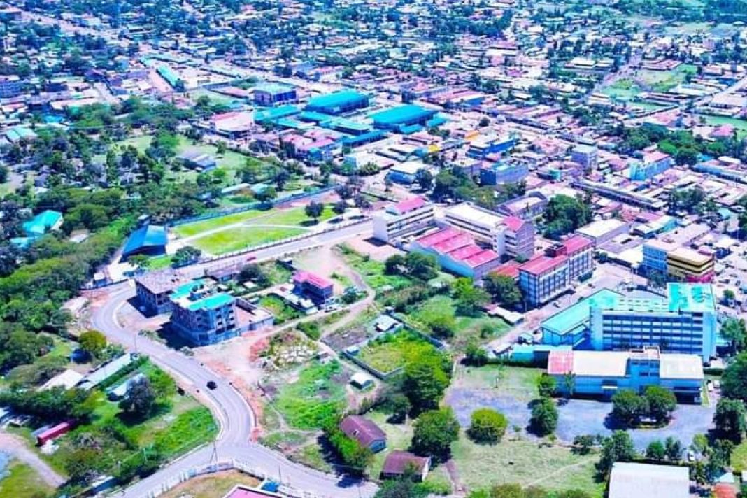 Where are the projects? Homa Bay residents ask Governor Wanga farmers
