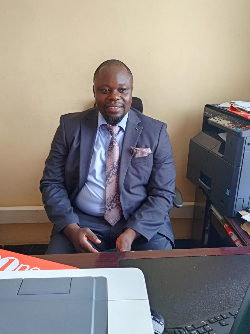 A manager with the golden hand : Victor Mbaka, the man behind Babu Owino success story, joins the race for Kasipul constituency A manager with the golden hand : Victor Mbaka, the man behind Babu Owino success story, joins the race for Kasipul constituency