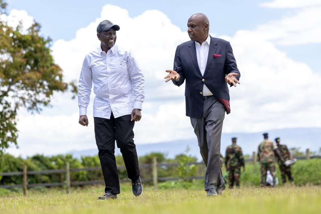 Ruto walks back to the political Shrine – Kabarak – appeases Moi’s spirits Ruto walks back to the political Shrine – Kabarak – appeases Moi’s spirits